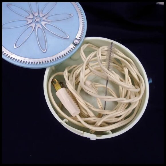 Vintage Atomic Shaver from Lady Remington in Original Case Mid Century Modern - Picture 3 of 10